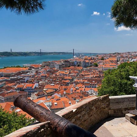 Stylish Getaway In A Mezzanine Flat By The Castle Διαμέρισμα Lisboa Εξωτερικό φωτογραφία