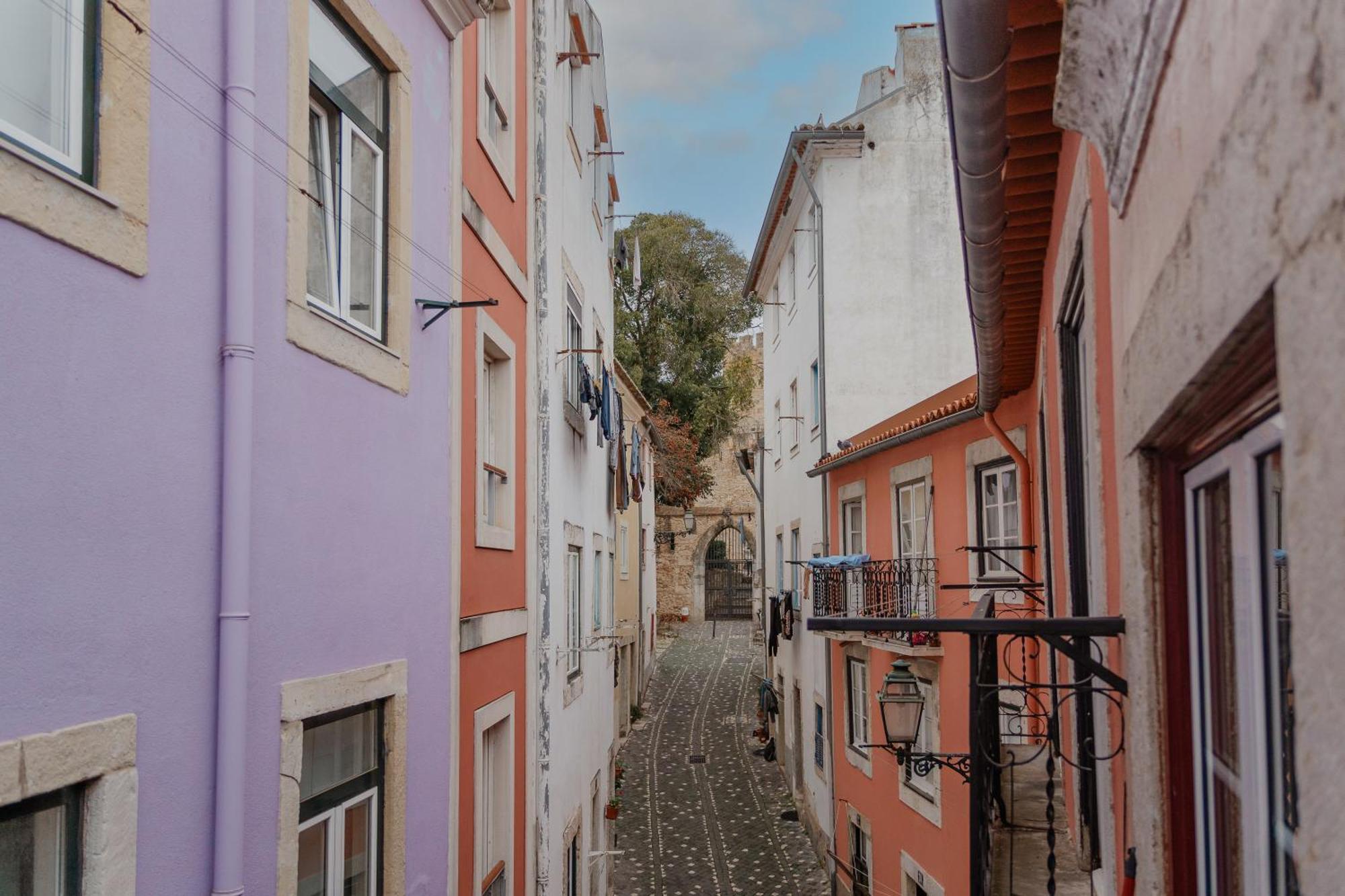 Stylish Getaway In A Mezzanine Flat By The Castle Διαμέρισμα Lisboa Εξωτερικό φωτογραφία