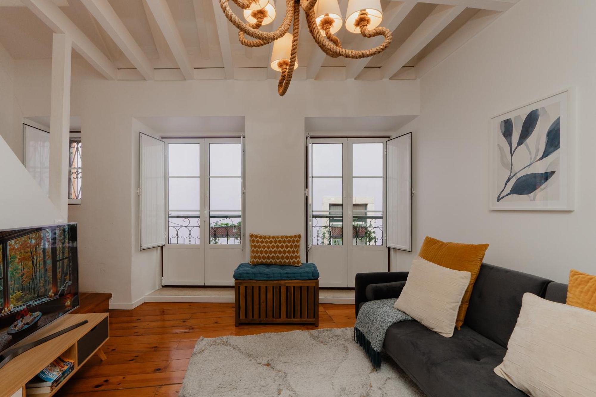 Stylish Getaway In A Mezzanine Flat By The Castle Διαμέρισμα Lisboa Εξωτερικό φωτογραφία